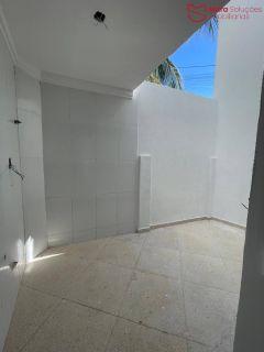 Casa à Venda em Vila Praiana – Lauro de Freitas.