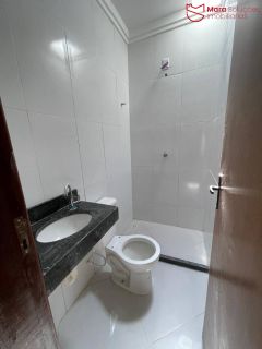 Casa à Venda em Vila Praiana – Lauro de Freitas.