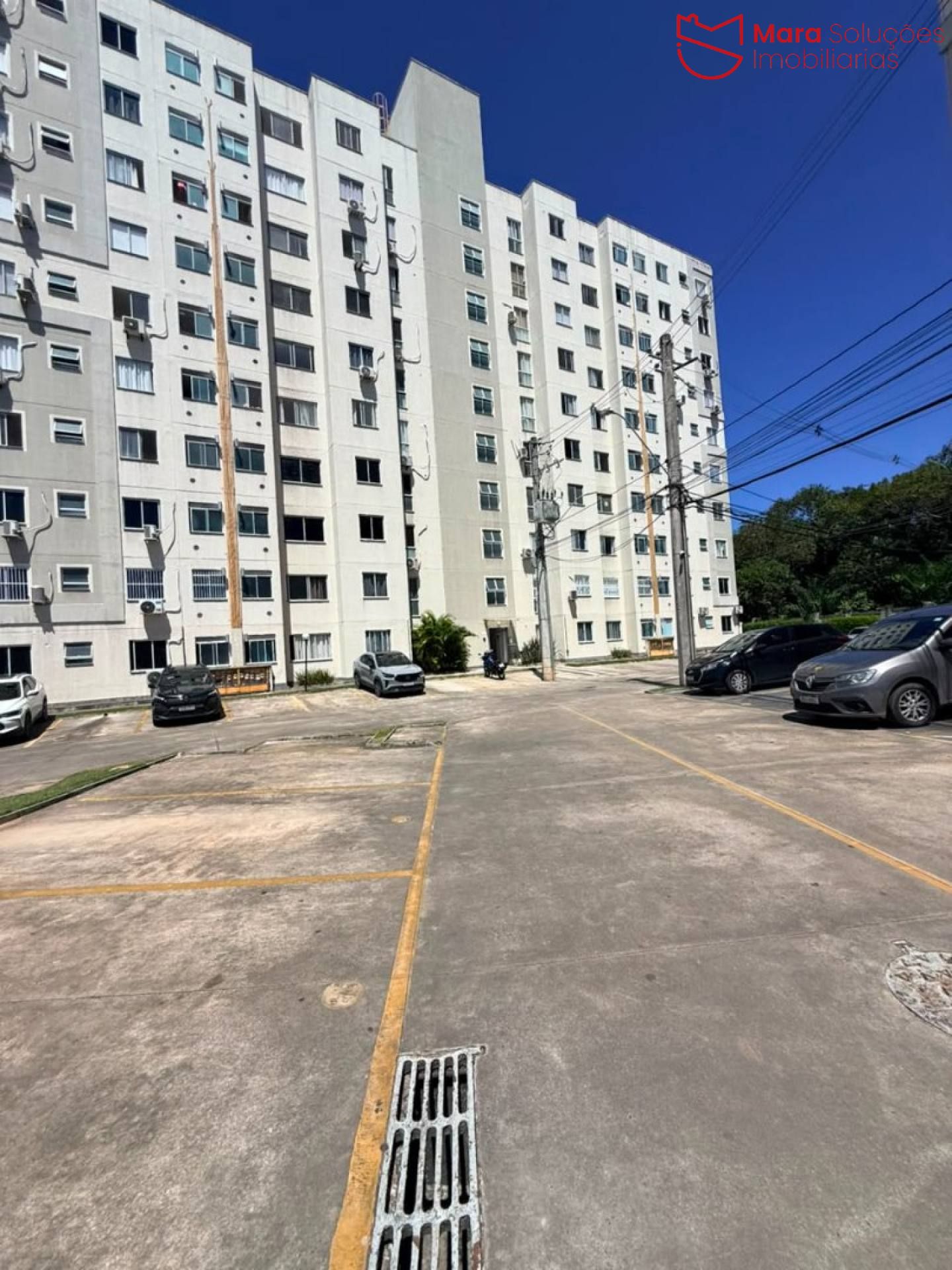 Salvador Garden, 2 Quartos com Elevador, 240 Mil