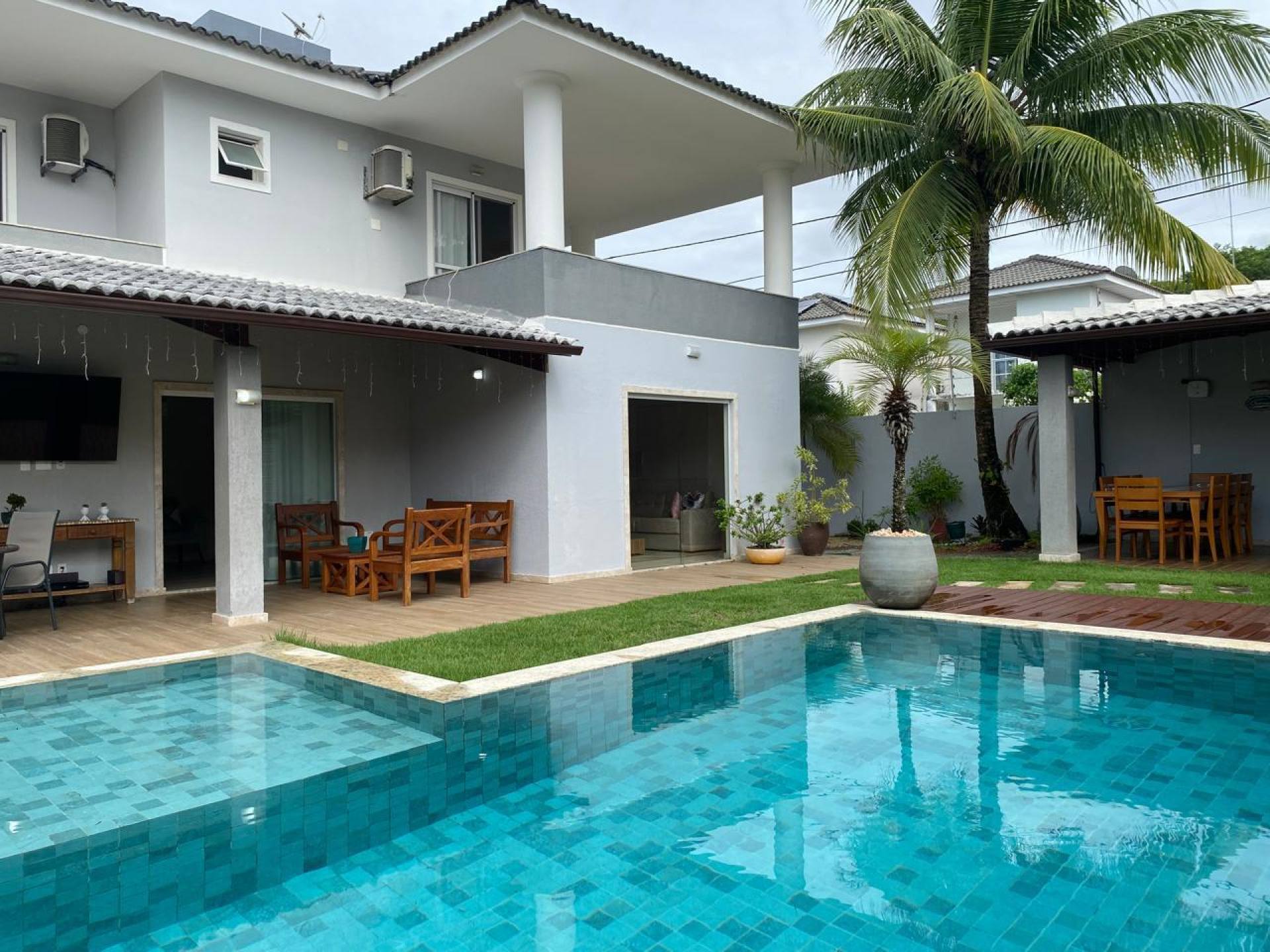 Casa em Localização Privilegiada – Lauro de Freitas