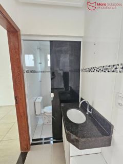 Casa em condomínio em Pitangueiras com 4 quartos.