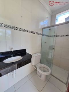 Casa em condomínio em Pitangueiras com 4 quartos.