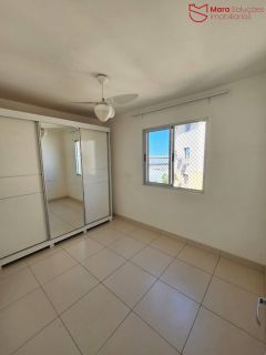 Apartamento de 2 /4, sendo 1 suíte, na via principal de Buraqinho.