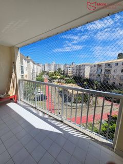 Apartamento de 2 /4, sendo 1 suíte, na via principal de Buraqinho.