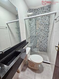Casa individual de rua, com 4/4 próximo ao OUTLET PREMIUM