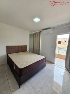 Casa individual de rua, com 4/4 próximo ao OUTLET PREMIUM