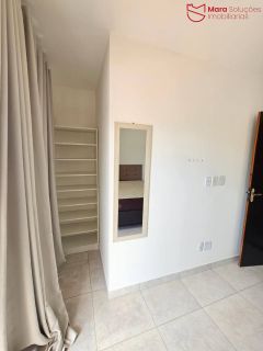 Casa individual de rua, com 4/4 próximo ao OUTLET PREMIUM