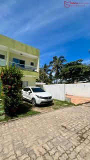 Village com 2 Suítes em Ipitanga | A 150 m da Praia | 2 Vagas | Piscina