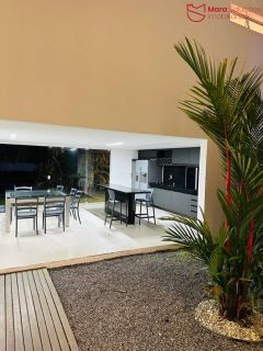 Mansão no Condomínio Buscaville | 4 suítes | R$27.500,00
