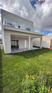 Casa de Condomínio com 4/4 | 3 suítes | Camaçari