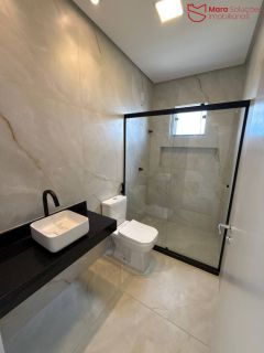 Casa de Condomínio com 4/4 | 3 suítes | Camaçari
