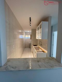 Apartamento 2/4 para Locação no Condomínio Clériston Andrade | 5º Andar | Centro de Lauro de Freitas | Taxas Inclusas