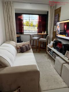 Apartamento 2 Quartos com Suíte e Planejados à Venda no Condomínio Jardim Lauro de Freitas | 1º Andar | R$ 230 Mil