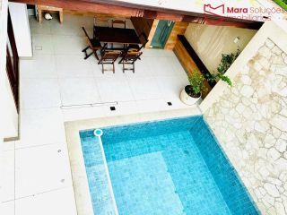 Casa 4 Quartos com 2 Suítes, Piscina e Porteira Fechada em Ipitanga | 180 m² | 2 Minutos da Praia