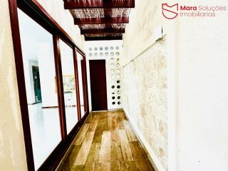 Casa 4 Quartos com 2 Suítes, Piscina e Porteira Fechada em Ipitanga | 180 m² | 2 Minutos da Praia