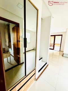 Casa 4 Quartos com 2 Suítes, Piscina e Porteira Fechada em Ipitanga | 180 m² | 2 Minutos da Praia