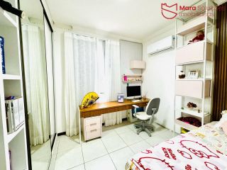 Casa 4 Quartos com 2 Suítes, Piscina e Porteira Fechada em Ipitanga | 180 m² | 2 Minutos da Praia