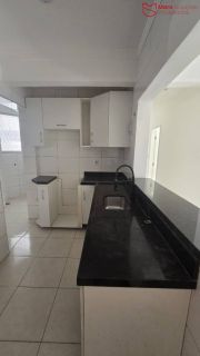 Apartamento Amplo com Varanda à Venda no Condomínio Candeal Center | 76,40 m² | R$ 470 Mil