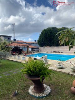 Seu Refúgio Particular no Condomínio Águas Finas | 1.600 m² de Terreno, Piscina, Espaço Gourmet e Muito Verde