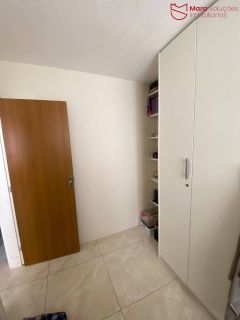 Apartamento Porteira Fechada no Reservas do Picuaia | 2 Quartos, Varanda e Lazer Completo | R$ 220 Mil