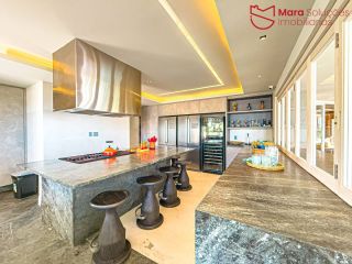 Mansão com 7 suítes | Porto Busca Vida Resort | R$20.000.000,00