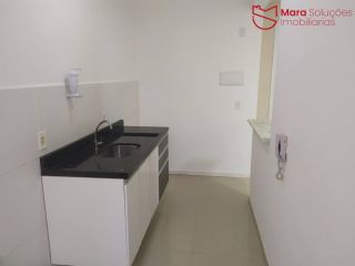 Apartamento térreo a venda em Abrantes,  condomínio com infraestrutura de lazer e segurança.