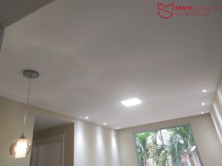 Apartamento térreo a venda em Abrantes,  condomínio com infraestrutura de lazer e segurança.