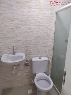 Apartamento térreo a venda em Abrantes,  condomínio com infraestrutura de lazer e segurança.
