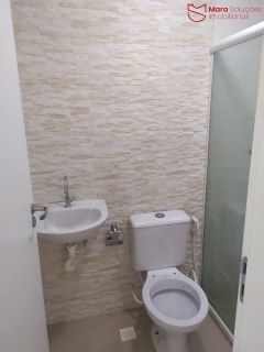 Apartamento térreo a venda em Abrantes,  condomínio com infraestrutura de lazer e segurança.