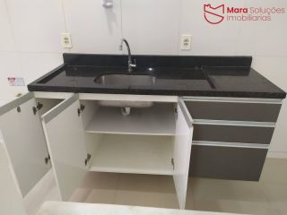 Apartamento térreo a venda em Abrantes,  condomínio com infraestrutura de lazer e segurança.