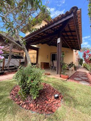 CASA DUPLEX À VENDA | R$ 950.000,00