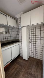 Casa Semi-mobiliada com 2 Suítes e Área Gourmet no Centro de Lauro de Freitas