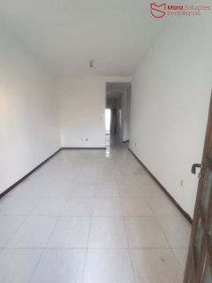 Casa Térrea com 2/4 no centro de Lauro de Freitas | R$1.700,00