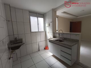 Apartamento 2 Quartos Reformado no Parque Solar das Palmeiras | 3º Andar | R$ 175 Mil