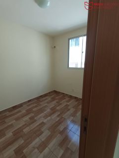 Apartamento 2 Quartos Reformado no Parque Solar das Palmeiras | 3º Andar | R$ 175 Mil