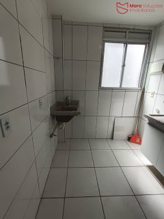 Apartamento 2 Quartos Reformado no Parque Solar das Palmeiras | 3º Andar | R$ 175 Mil