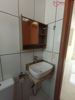 Apartamento 2 Quartos Reformado no Parque Solar das Palmeiras | 3º Andar | R$ 175 Mil
