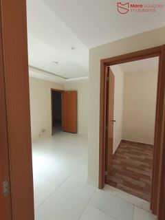 Apartamento 2 Quartos Reformado no Parque Solar das Palmeiras | 3º Andar | R$ 175 Mil