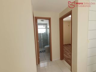 Apartamento 2 Quartos Reformado no Parque Solar das Palmeiras | 3º Andar | R$ 175 Mil