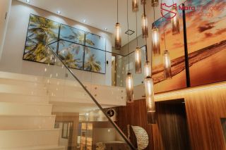 CASA DE ALTO PADRÃO — PORTEIRA FECHADA | R$ 2.050.000,00