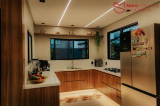 CASA DE ALTO PADRÃO — PORTEIRA FECHADA | R$ 2.050.000,00