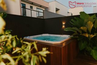 CASA DE ALTO PADRÃO — PORTEIRA FECHADA | R$ 2.050.000,00
