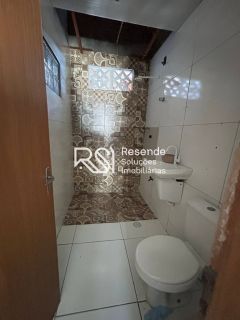 ÍNCRIVEL CASA COM 3 QUARTOS, EM CONDOMINIO FECHADO.