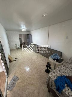 ÍNCRIVEL CASA COM 3 QUARTOS, EM CONDOMINIO FECHADO.