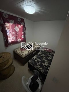 ÍNCRIVEL CASA COM 3 QUARTOS, EM CONDOMINIO FECHADO.