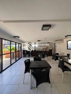 Edifício Residencial Para Vender com 3 quartos 2 suítes no bairro ponta verde em Maceió