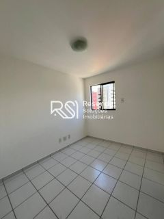 Edifício Residencial Para Vender com 3 quartos 2 suítes no bairro ponta verde em Maceió