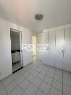 Edifício Residencial Para Vender com 3 quartos 2 suítes no bairro ponta verde em Maceió