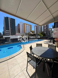 Edifício Residencial Para Vender com 3 quartos 2 suítes no bairro ponta verde em Maceió