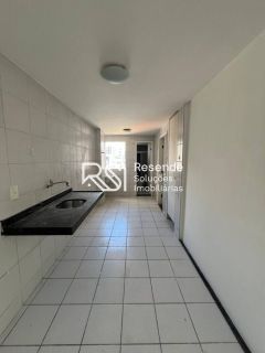 Edifício Residencial Para Vender com 3 quartos 2 suítes no bairro ponta verde em Maceió